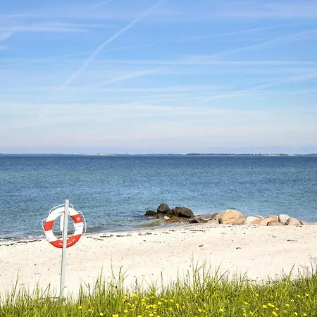 2 Bedroom Stunning In بيت للعطل